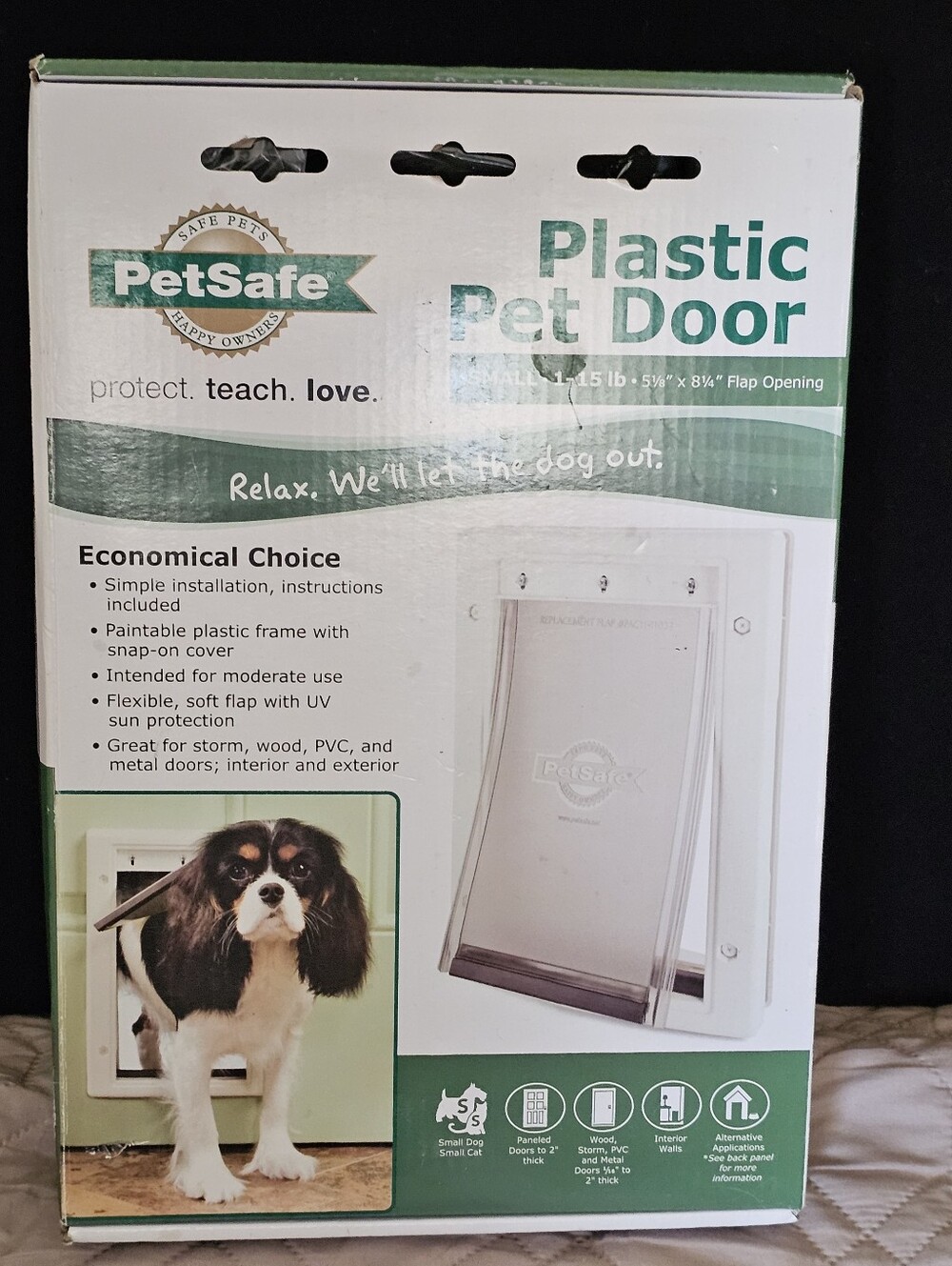 PetSafe Plastic Pet Door Small - 1 - 15 lbs. 5 1/8" x 8 1/4" flap opening